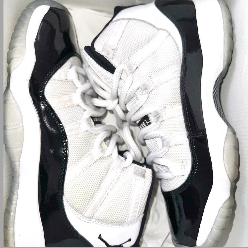 Air Jordan 11 Retro GS 'Concord' 2018